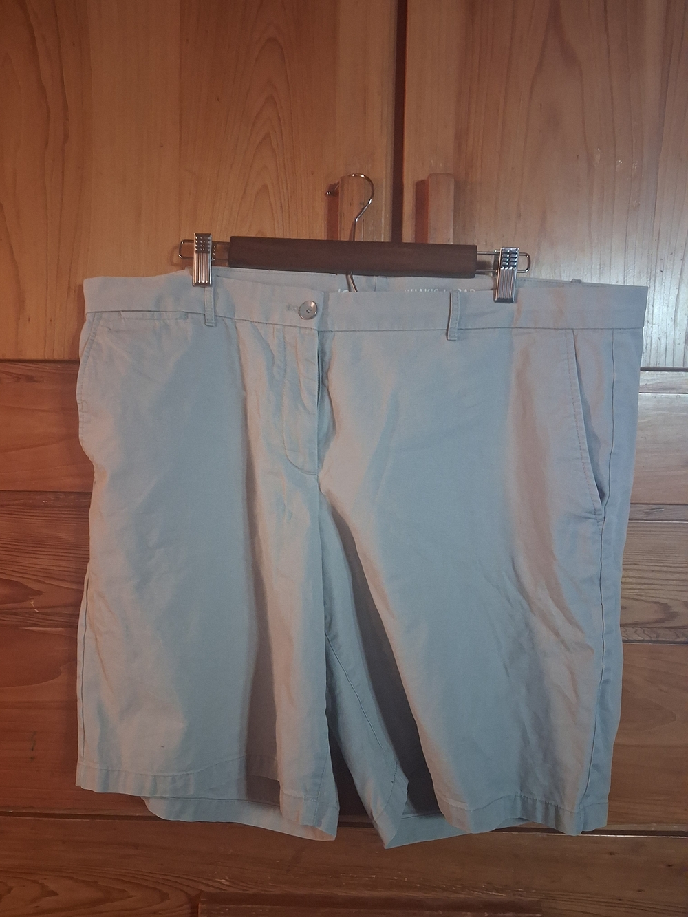 GAP Women's Light  Gray Bermuda Shorts